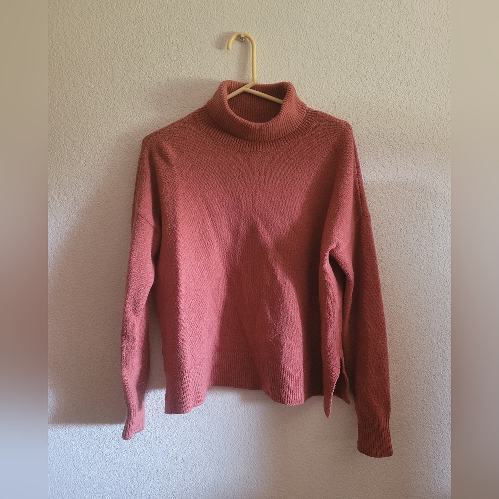Loft Pink Turtleneck Top Size S